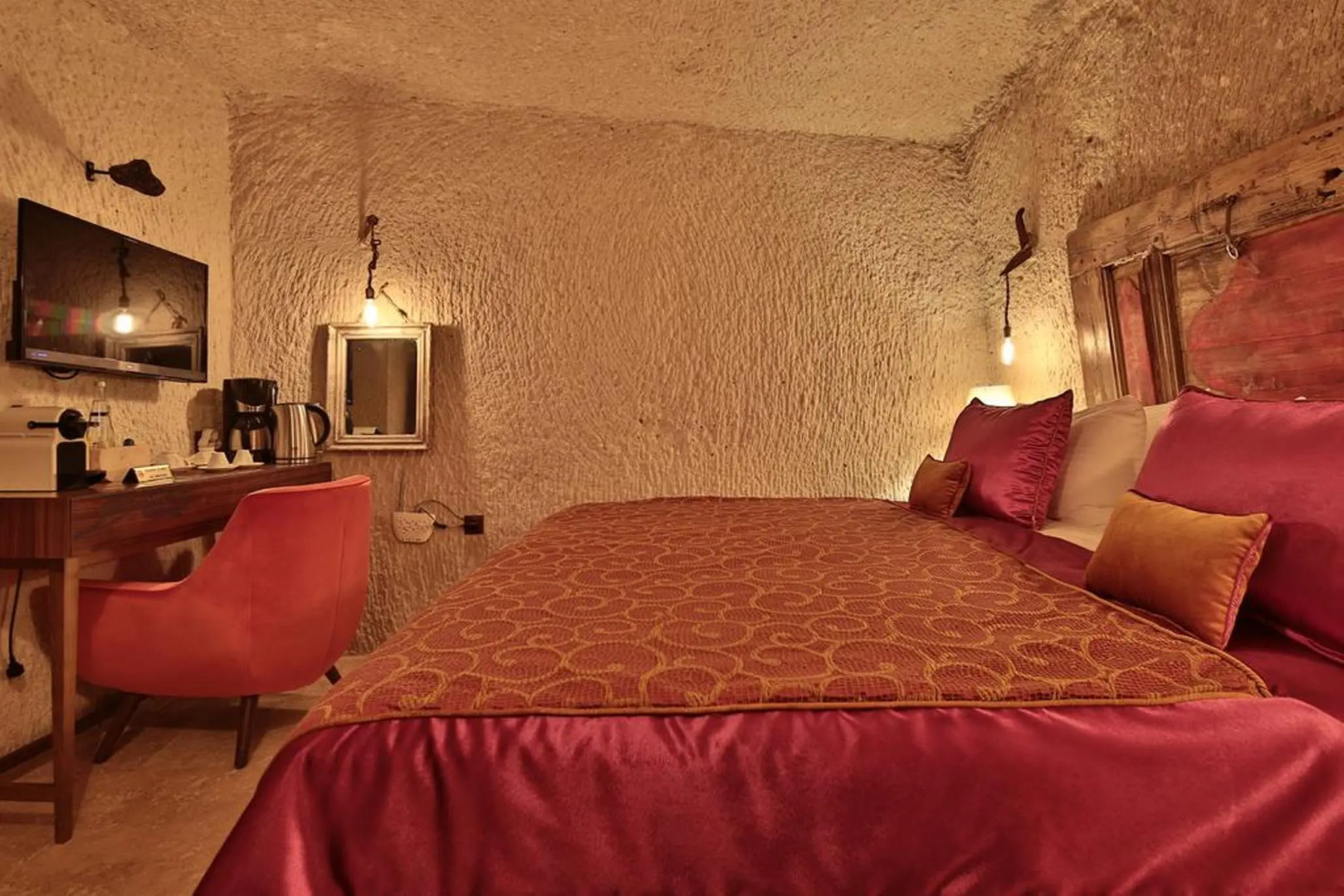 The Owl Cave Hotel