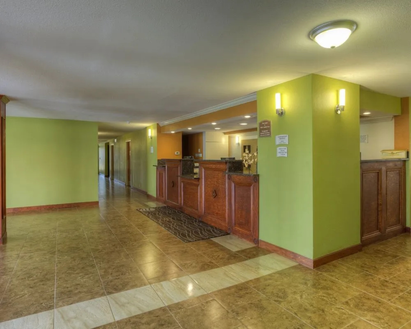 Quality Inn & Suites Chattanooga-East Ridge