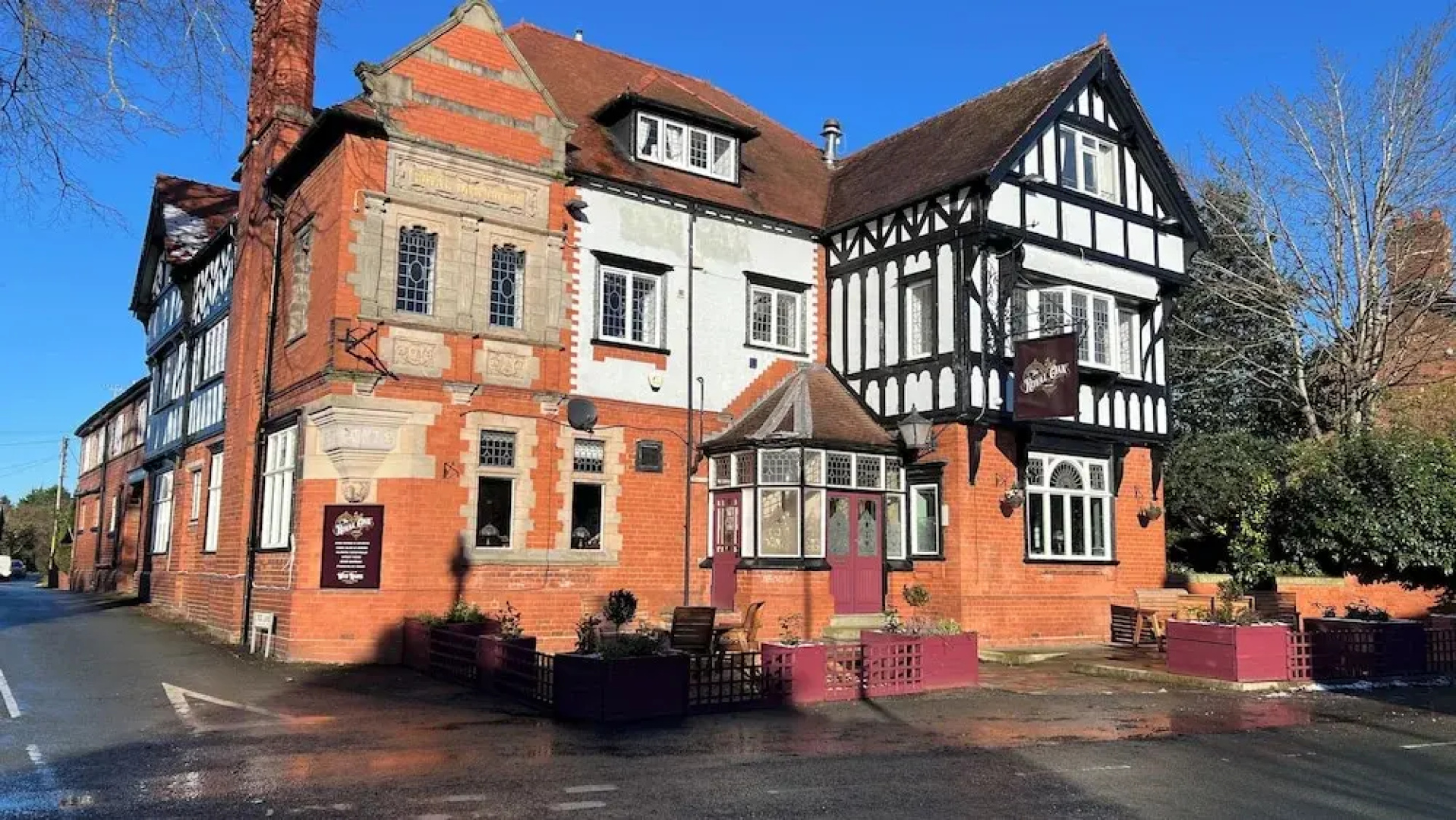 The Royal Oak Hotel and Restaurant