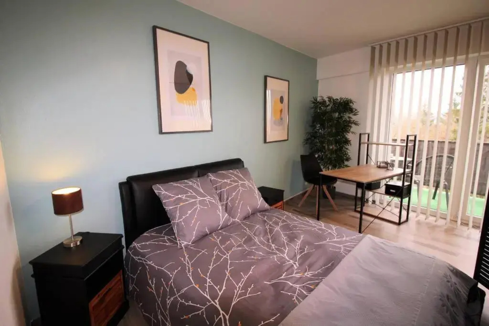 Appartement tout confort, meublé et équipé.