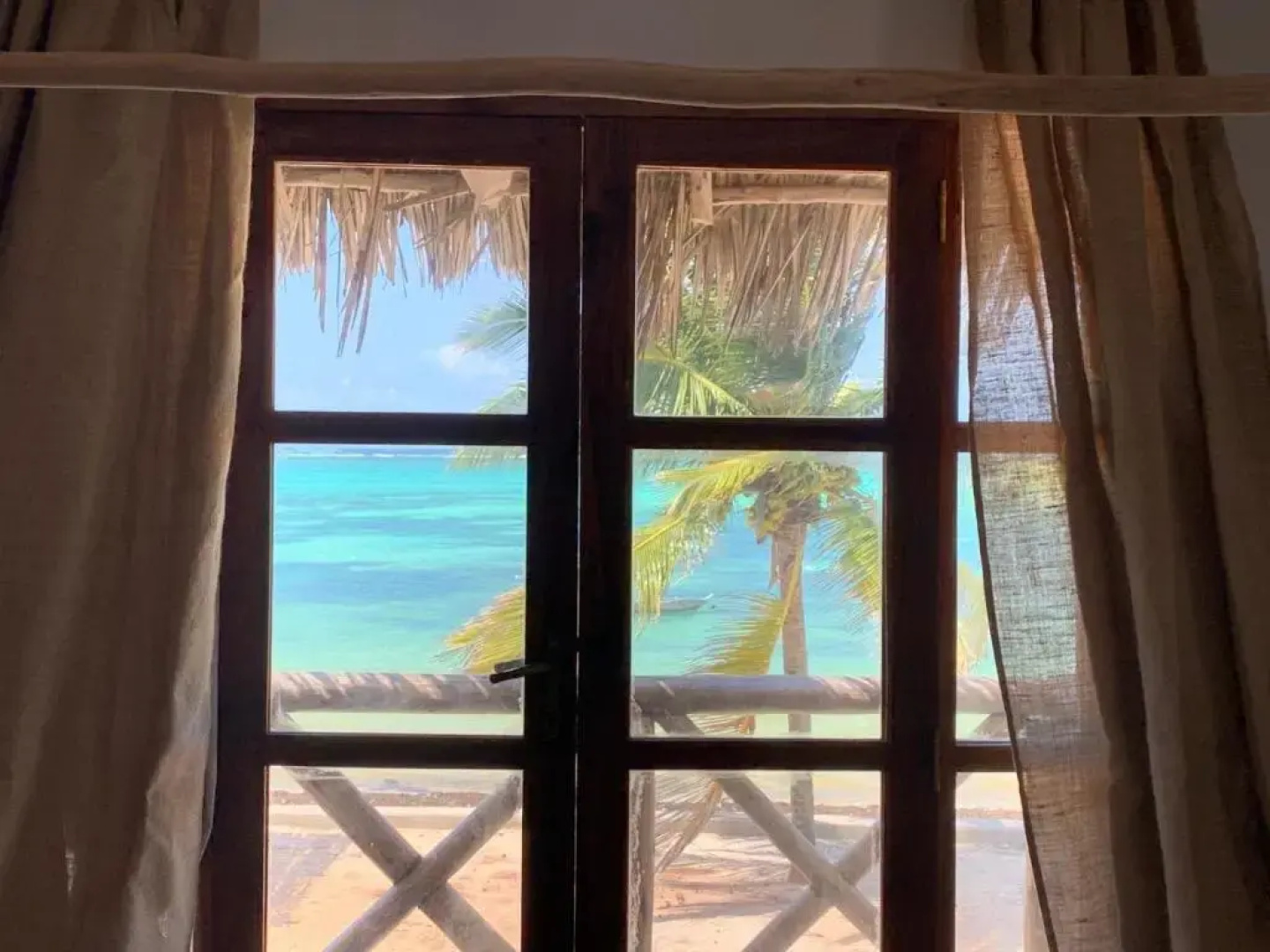 Nest Style Beach Hotel Zanzibar