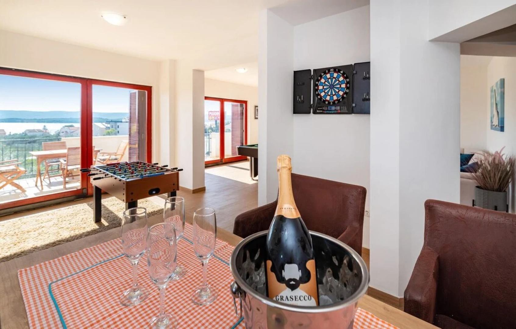 Awesome Home in Sv Filip i Jakov With Sauna, Wifi and 5 Bedrooms