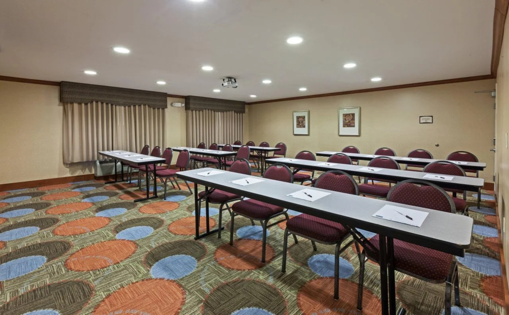 Staybridge Suites Northwest near Six Flags Fiesta