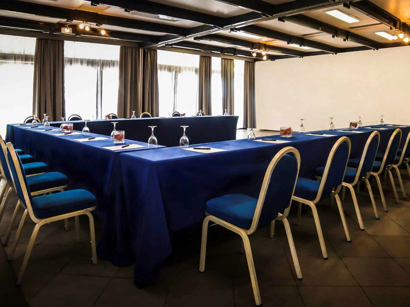 Douala Rabingha Hotel