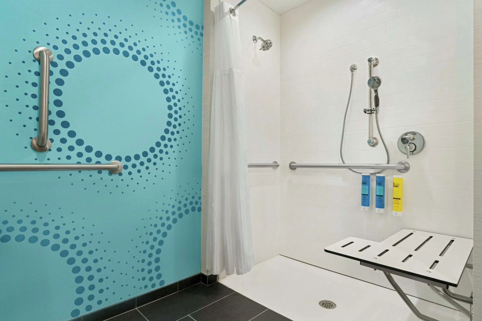 Tru by Hilton Florence I-95