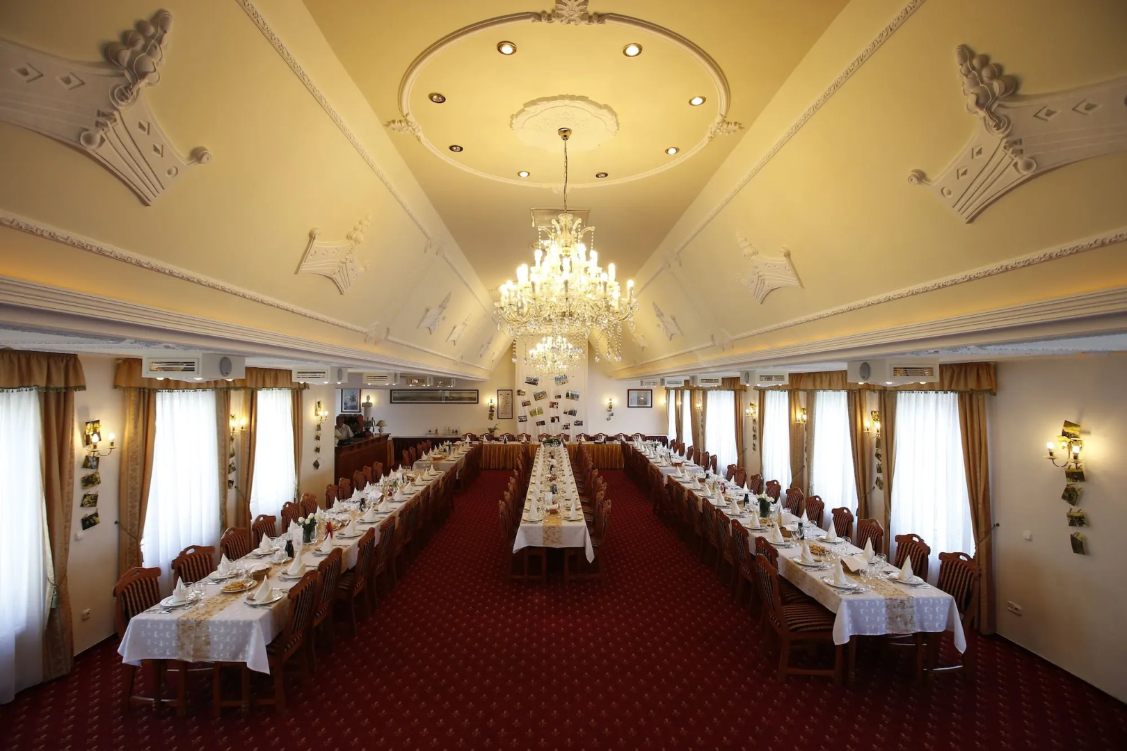 Hotel Korona Eger