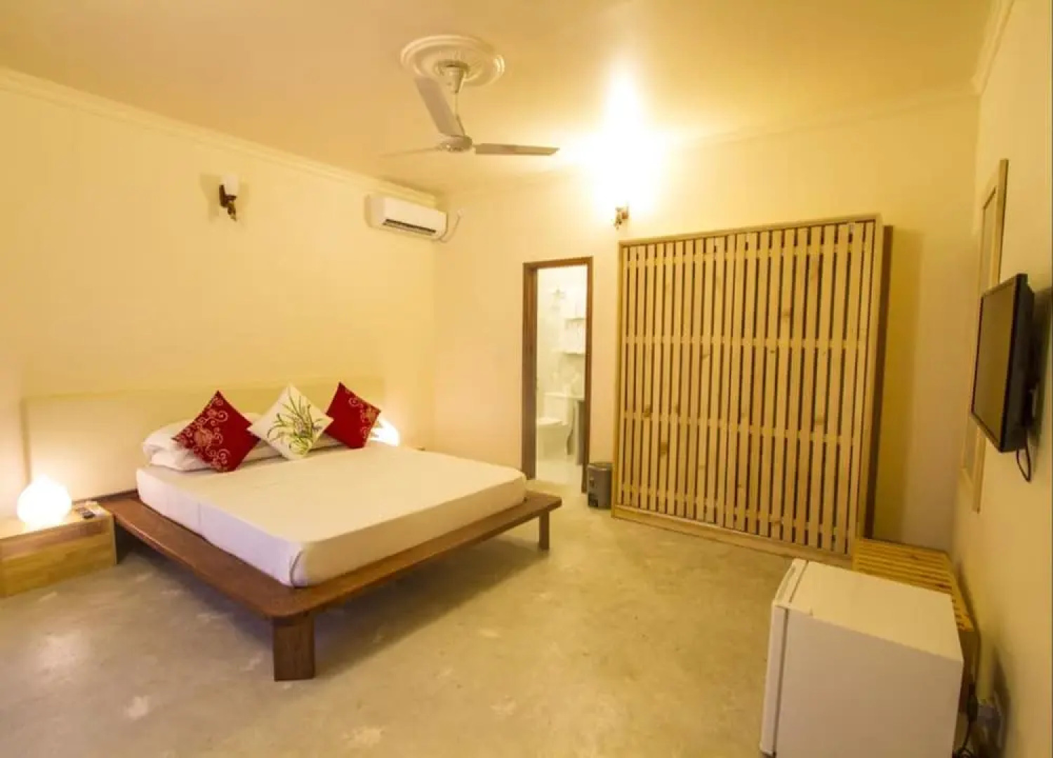 Thoddoo Retreat Grand