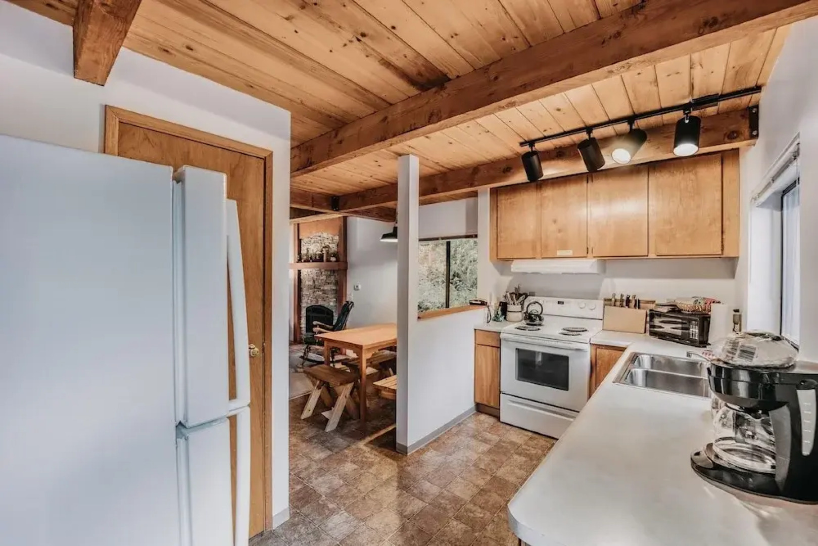 Mt Baker Lodging - Cabin 67 - Private 2-story Cabin With a Private hot tub