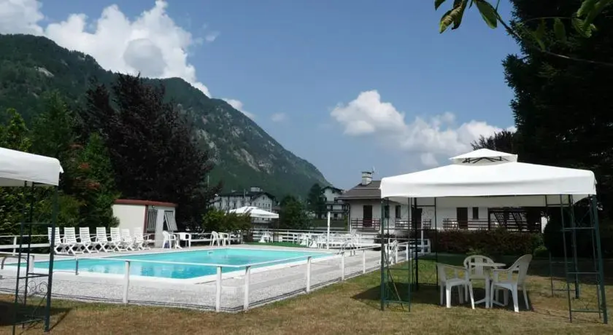 Hotel Alpino