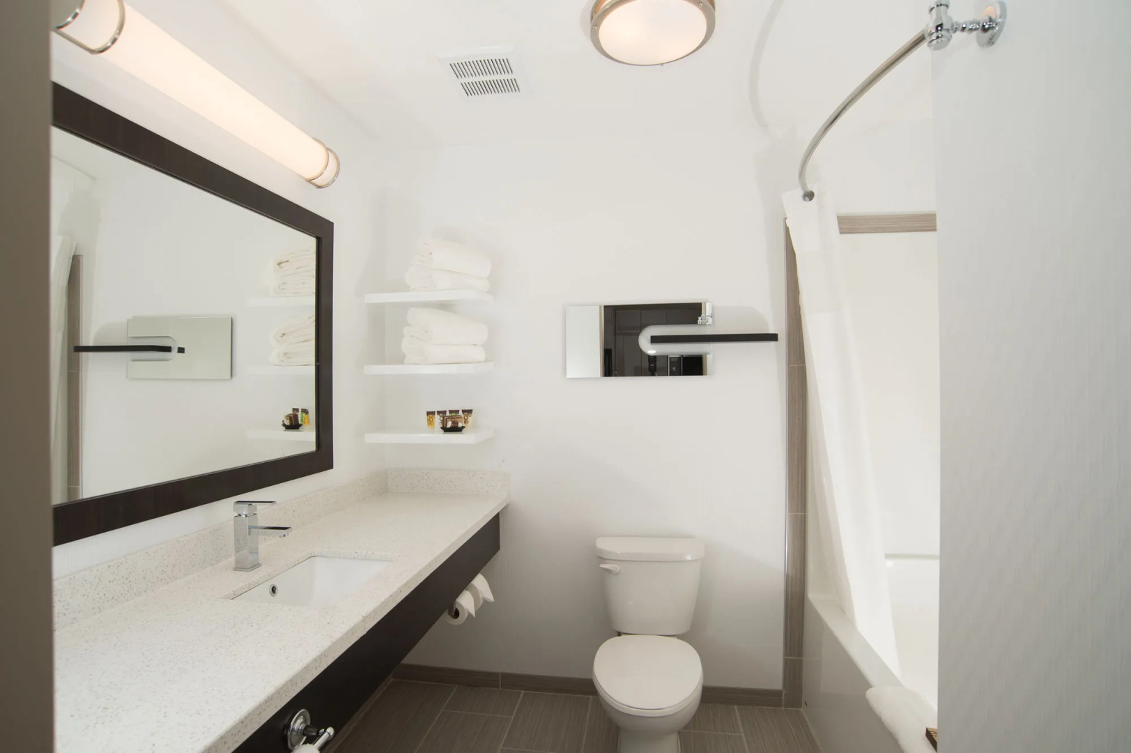 Western Star All Suites Signature Hotel