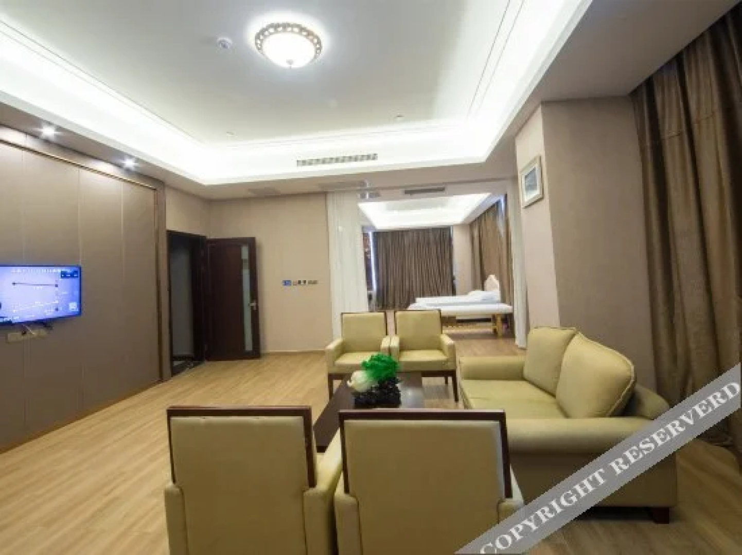 Zhangjiajie World Water Four Seasons International Hotel