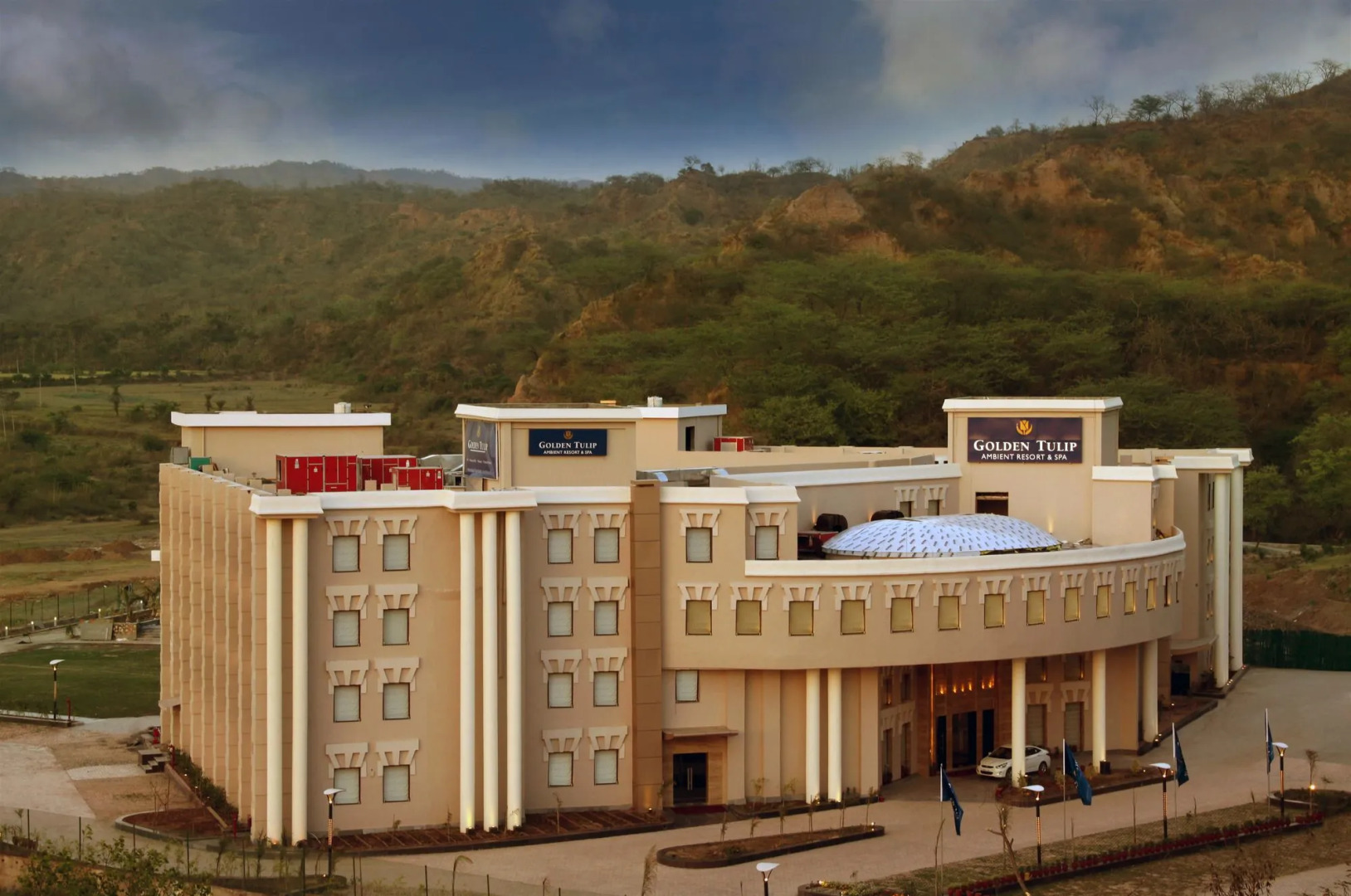 Golden Tulip Chandigarh, Panchkula