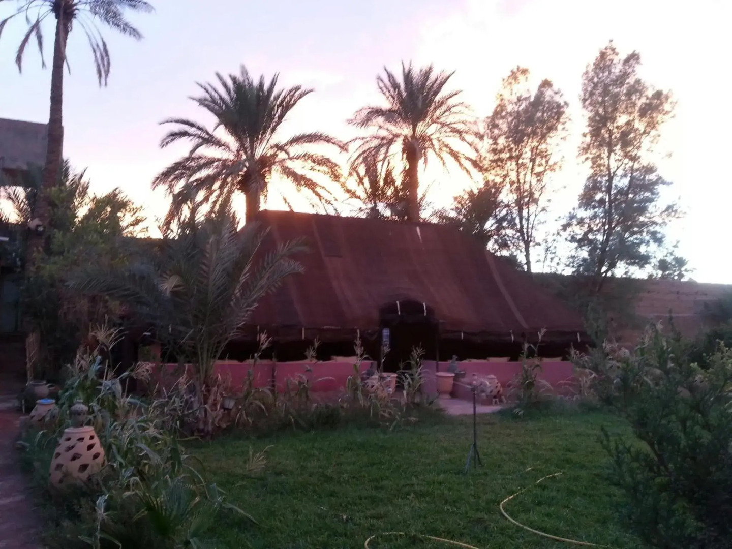 Hostel jnane dar diafa is in the center of tamegrouteface of the bibiotheque