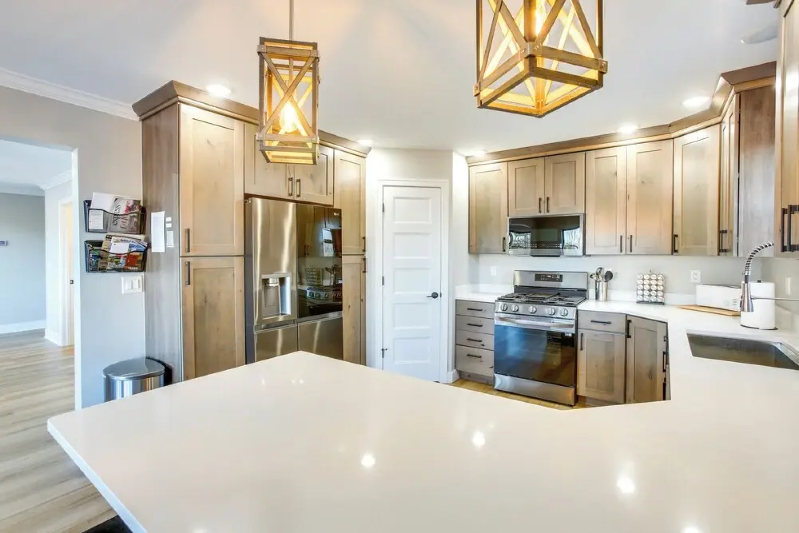 Hot Tub & Fire Pit: Suttons Bay Home Near Wineries