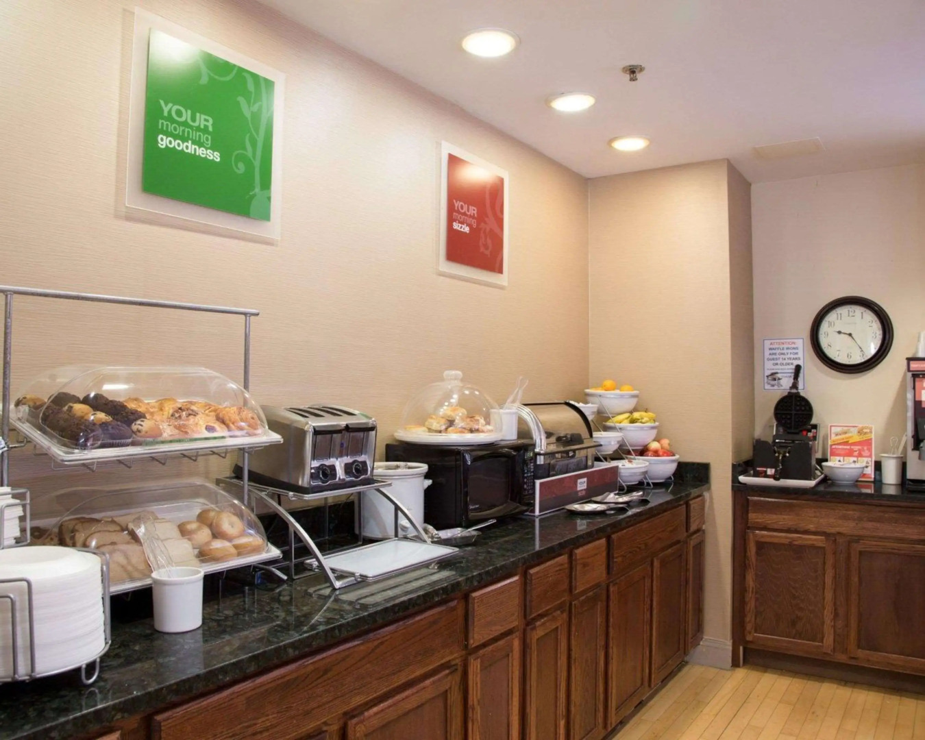 Comfort Suites Fultondale I-65 near I-22