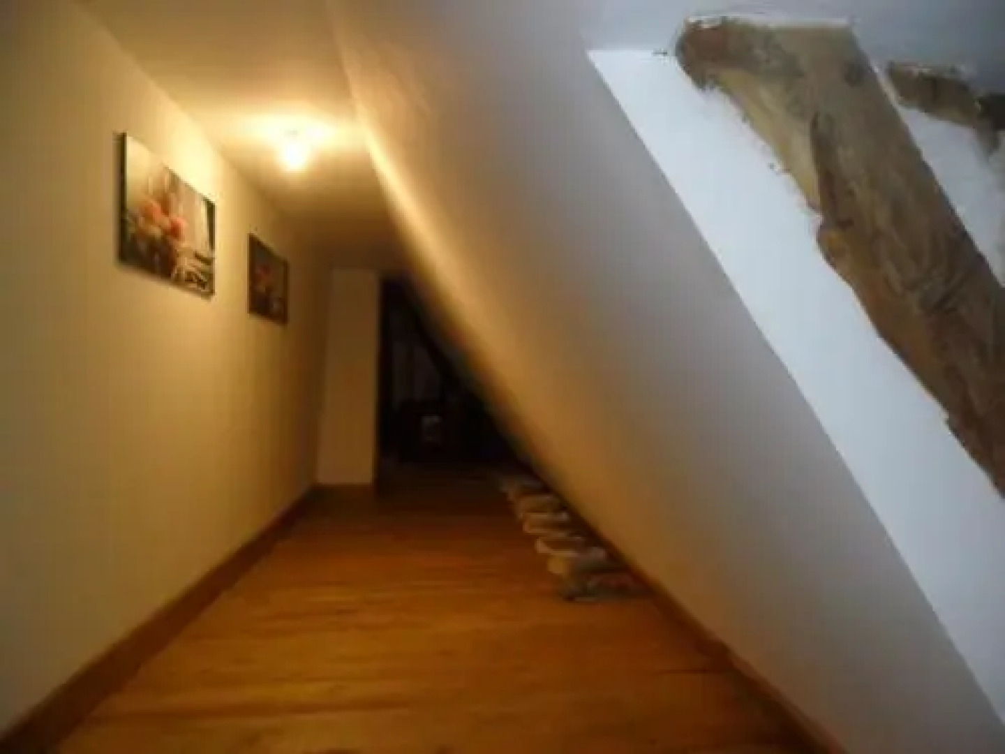 Le Village Des Glycines