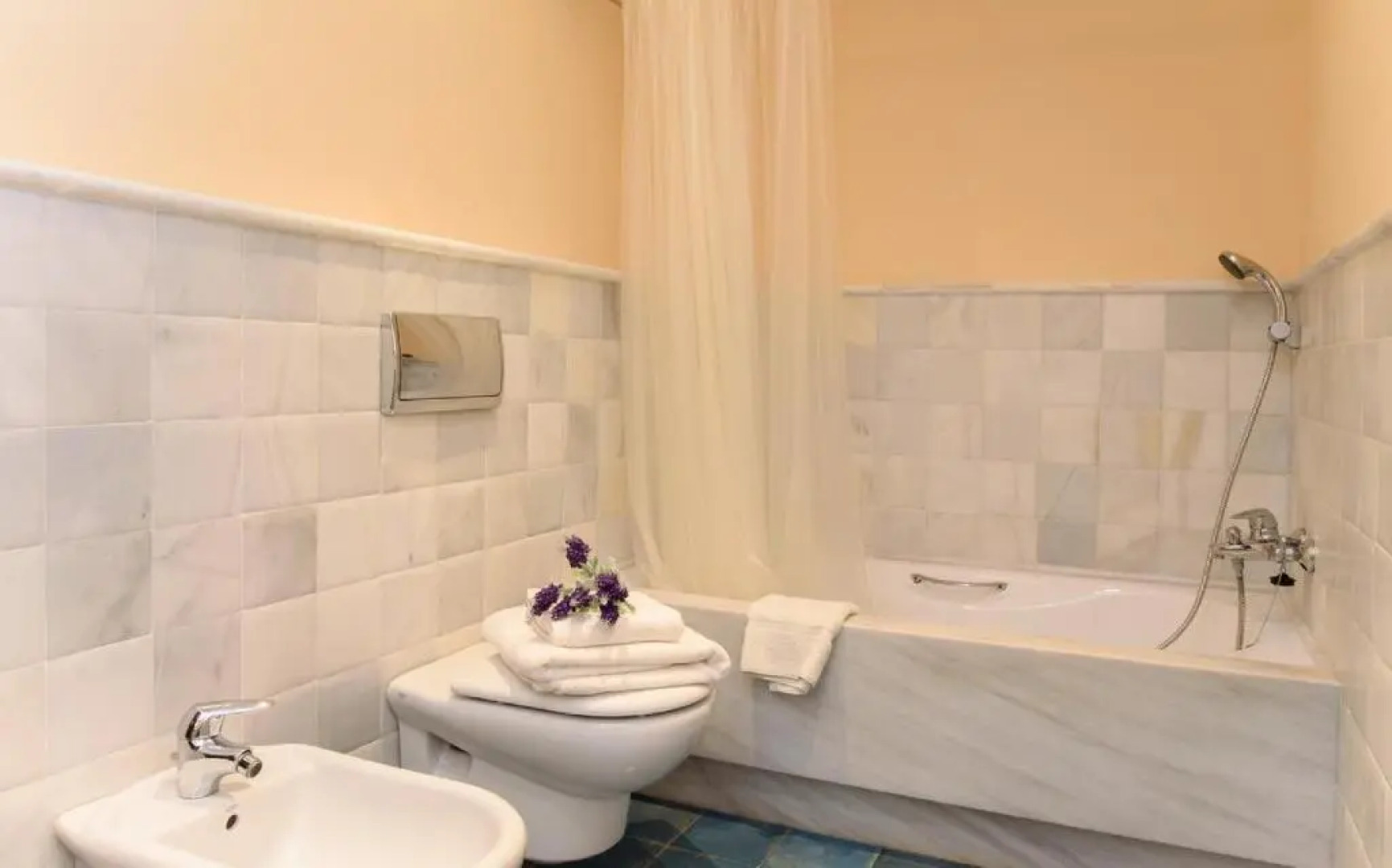 Villa-Millie moderne et spacieuse