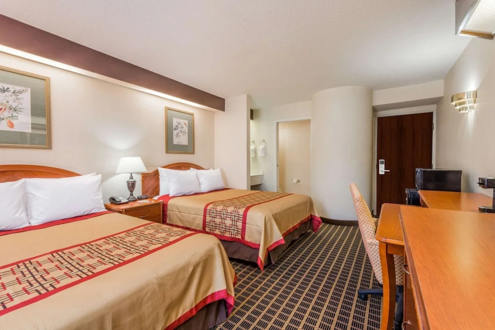 Days Inn Yadkinville
