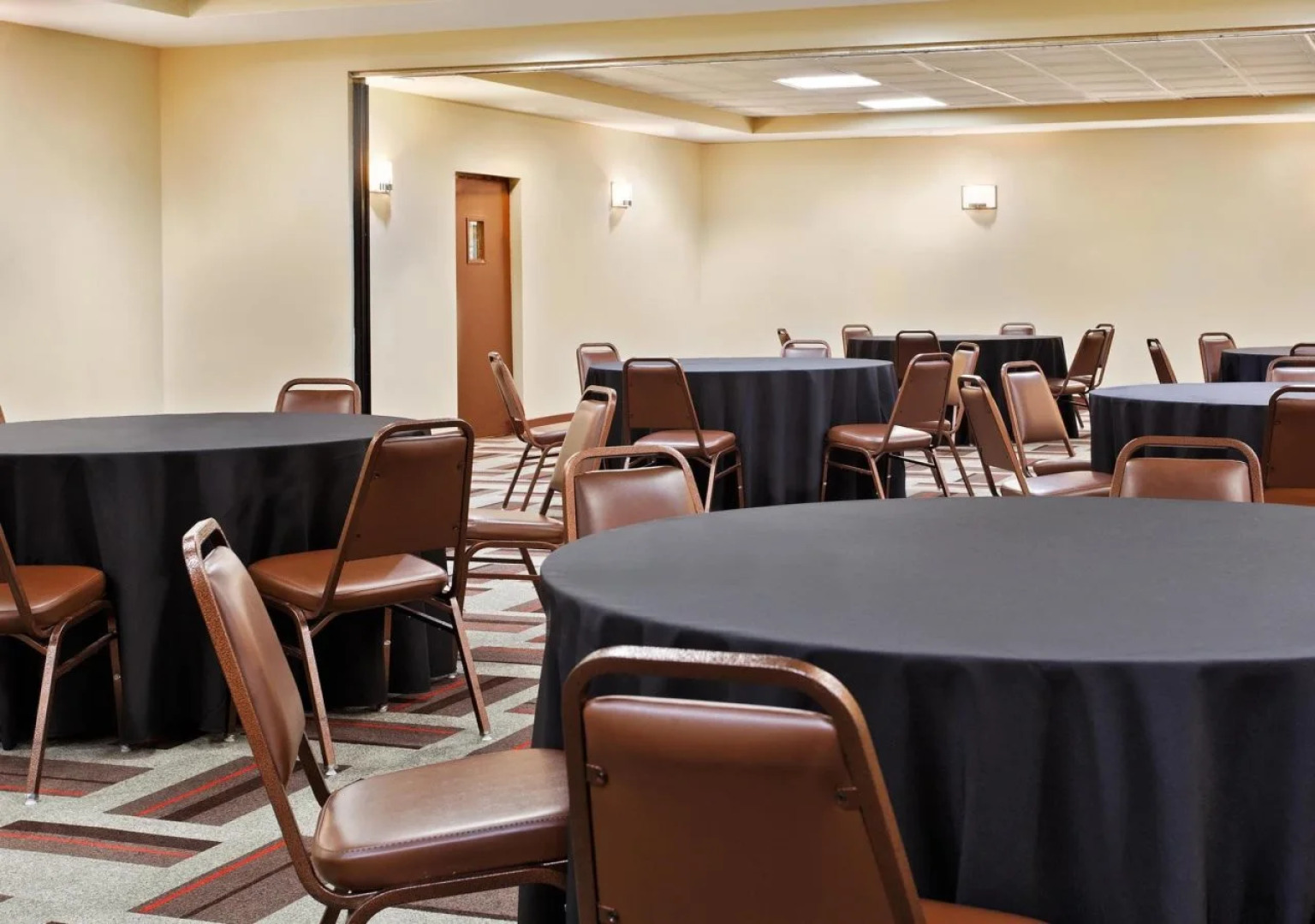 Four Points by Sheraton College Station