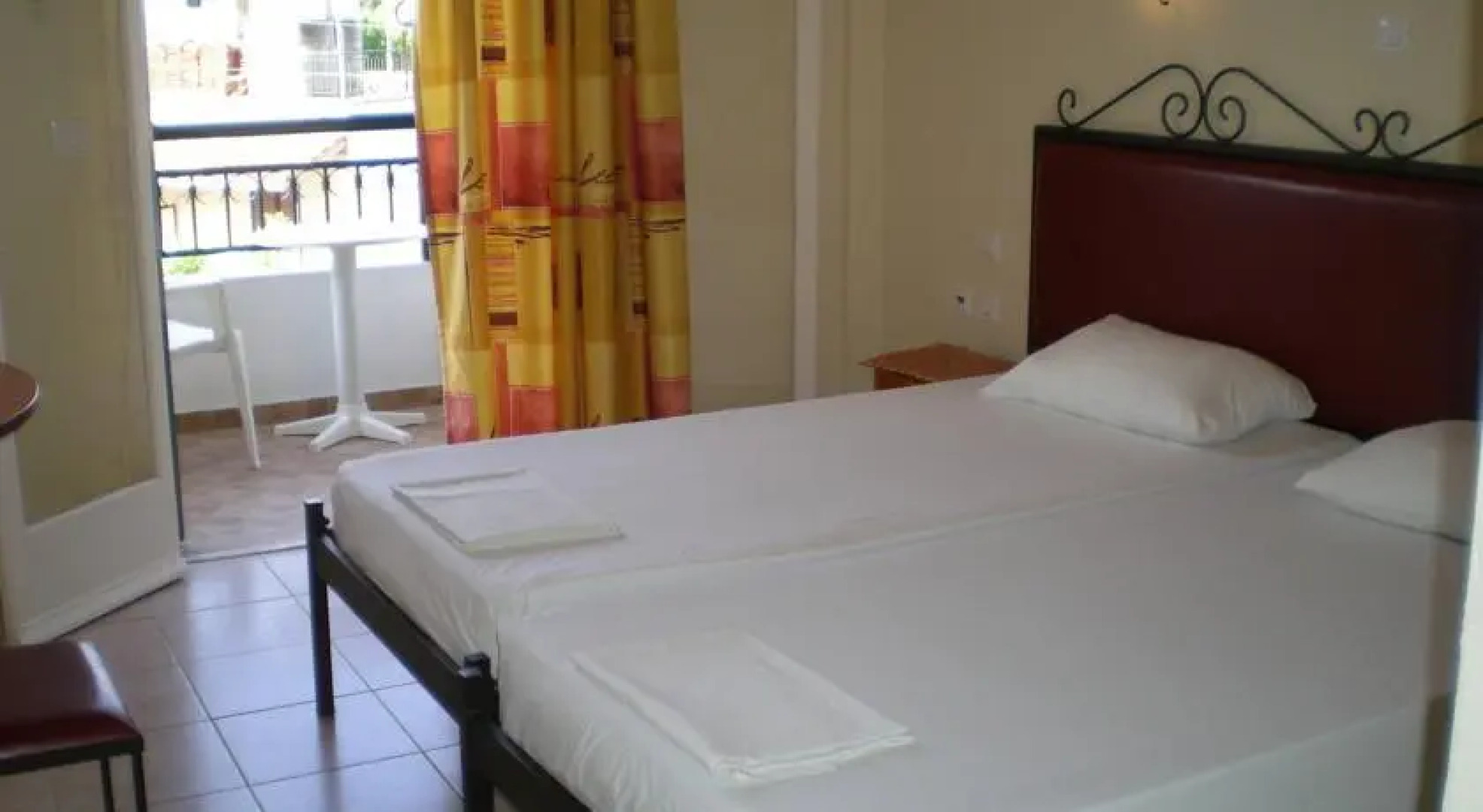 Filoxenia Apartments