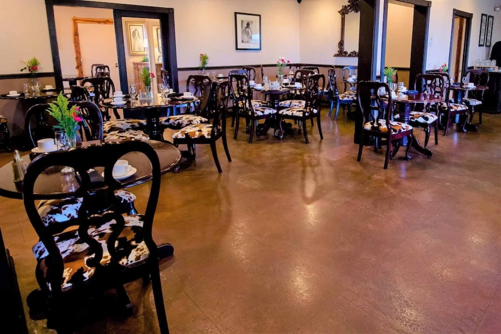 Vintage Villas Hotel & Events