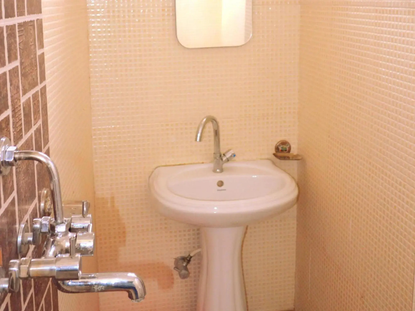 Hotel Akash Continental