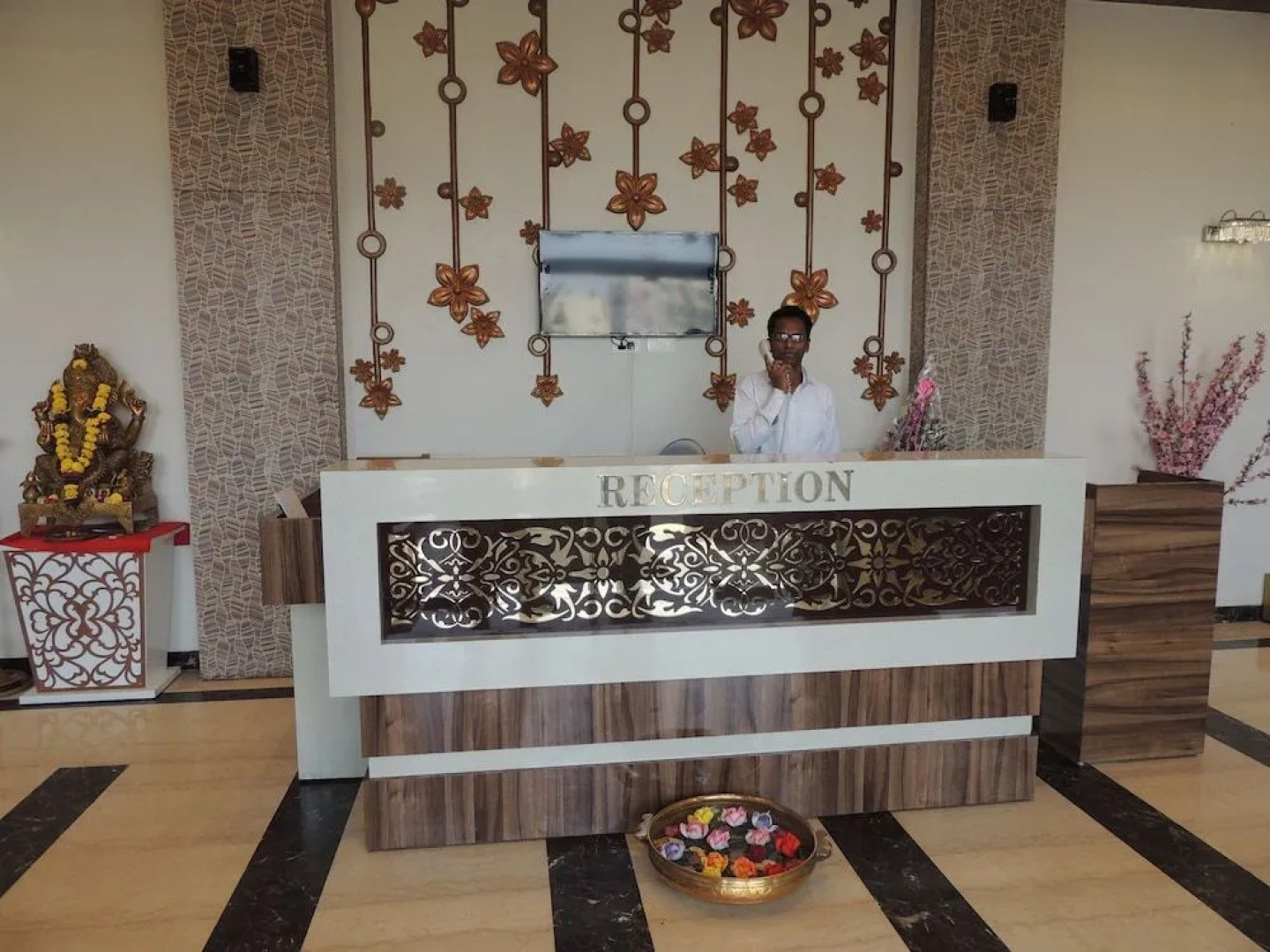 Hotel Kashish International