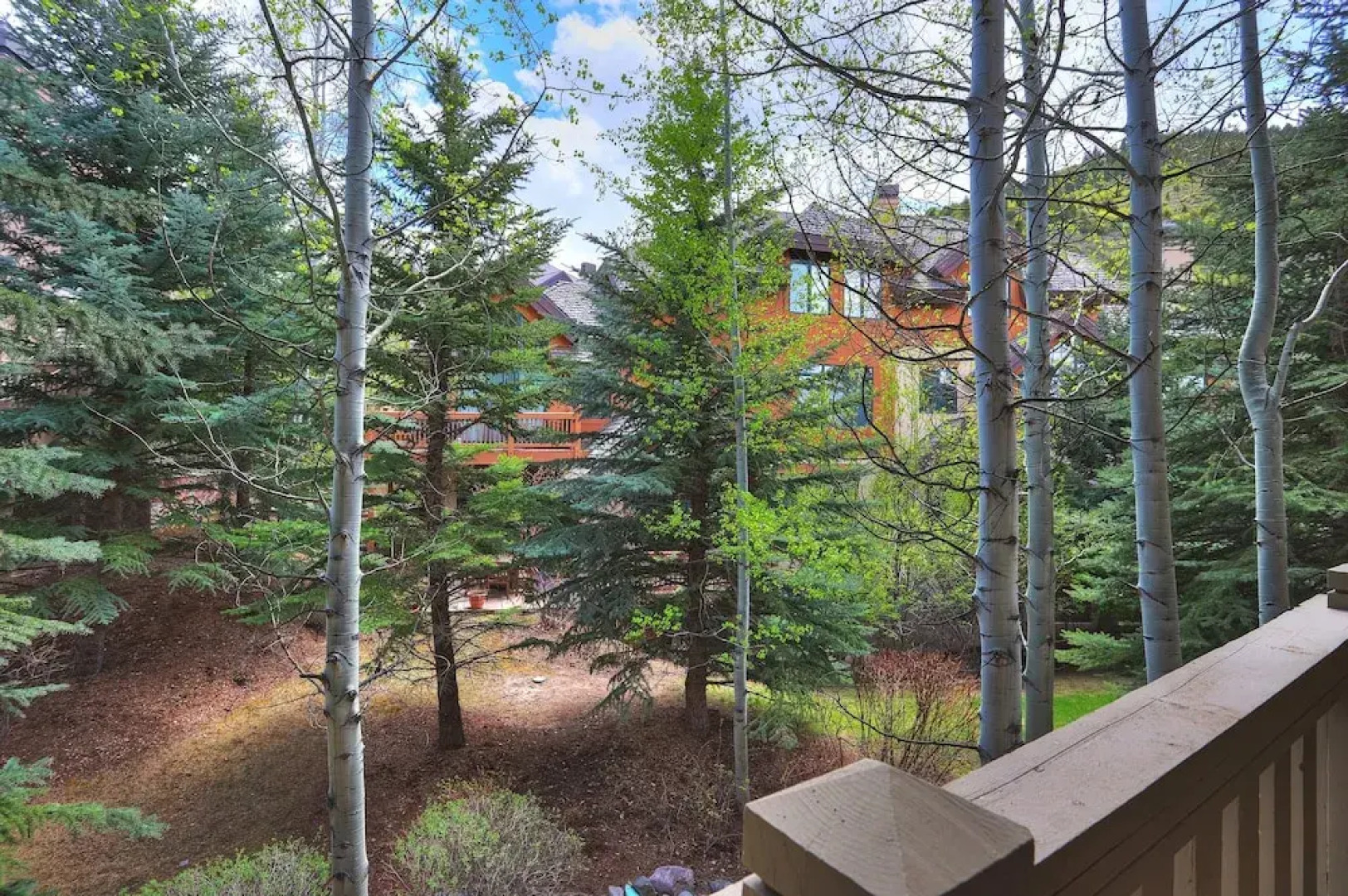 2br- Arrowhead Village- Great Location And Gorgeous  2 Bedroom Condo by RedAwning