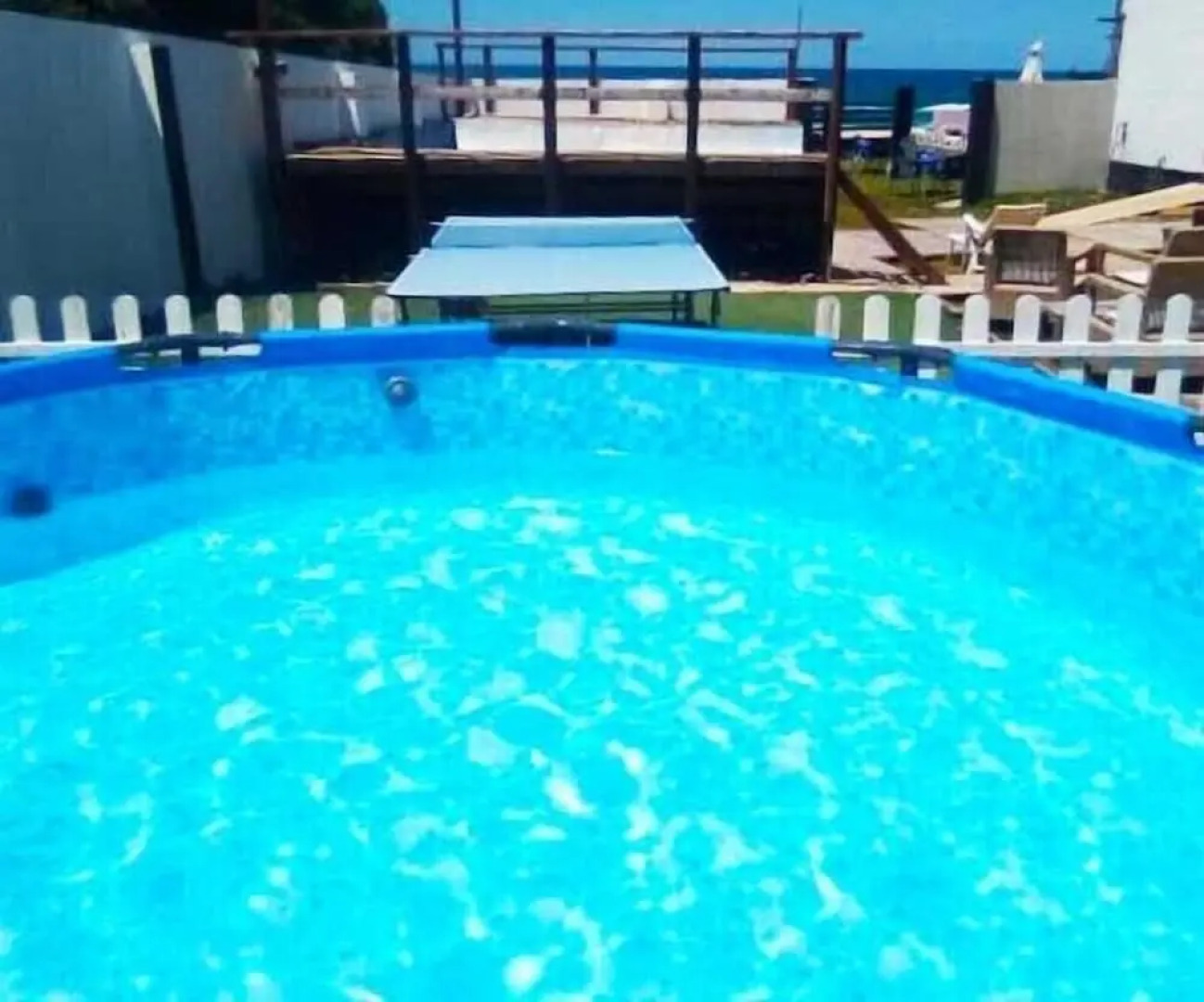 Escuela de Surf y Hostel Baldaio