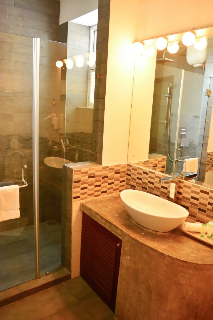 Unique Towers Luxury Boutique Suites
