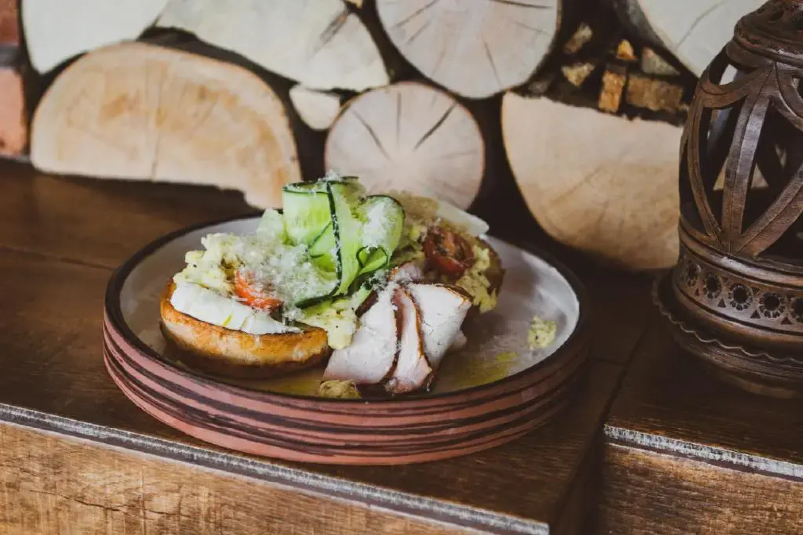 Готель Довбуш