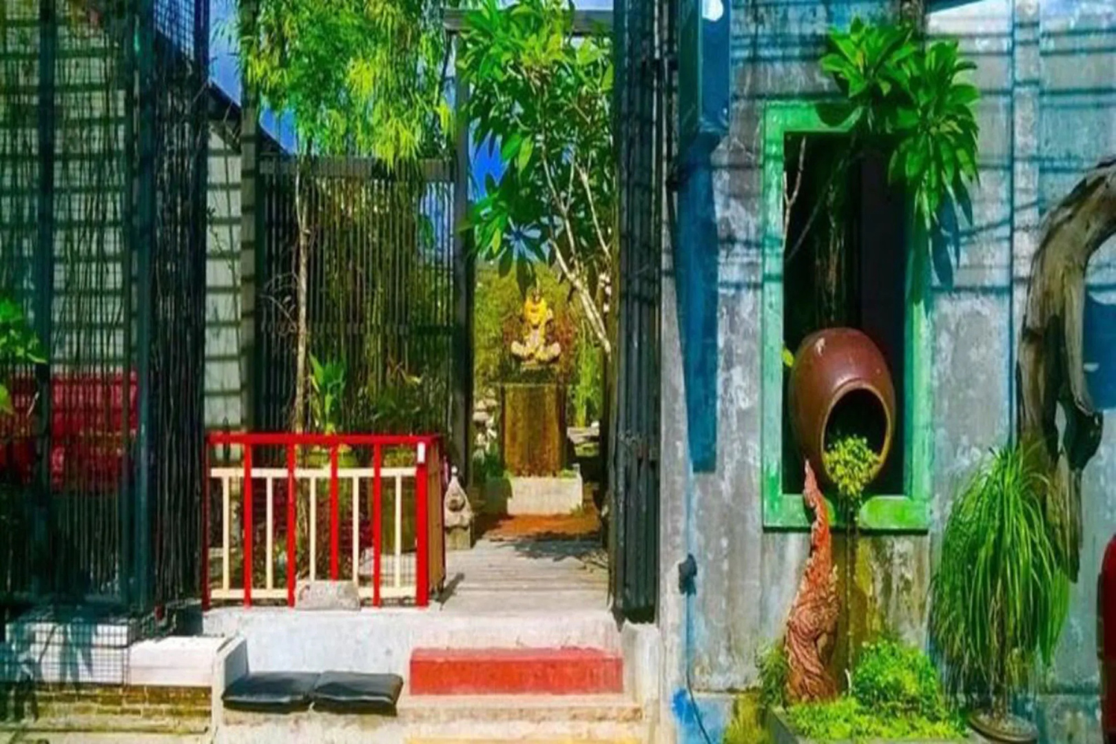 Artist Place Trat