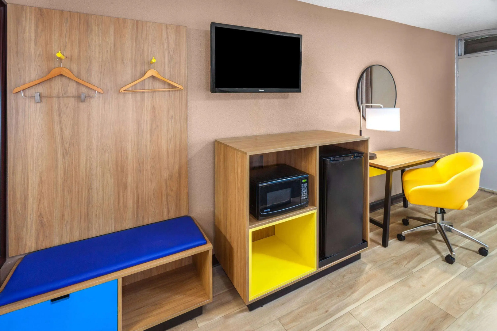 Days Inn by Wyndham Shelby