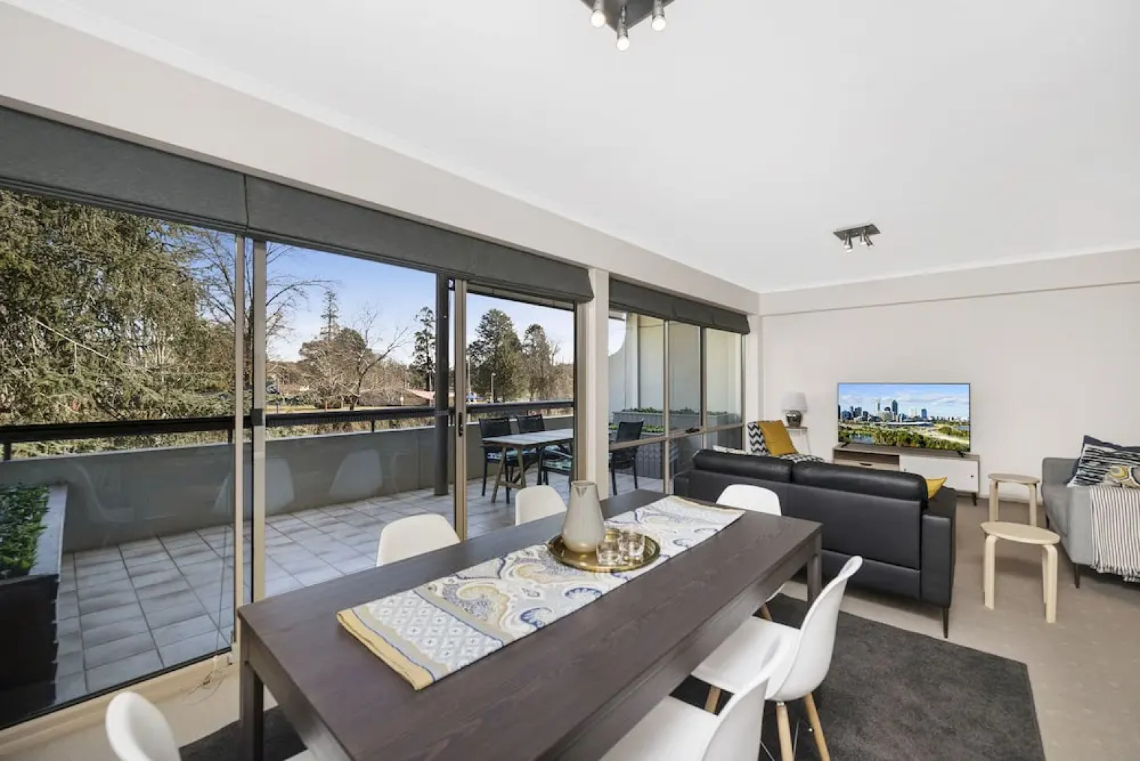 Accommodate Canberra - The Summit