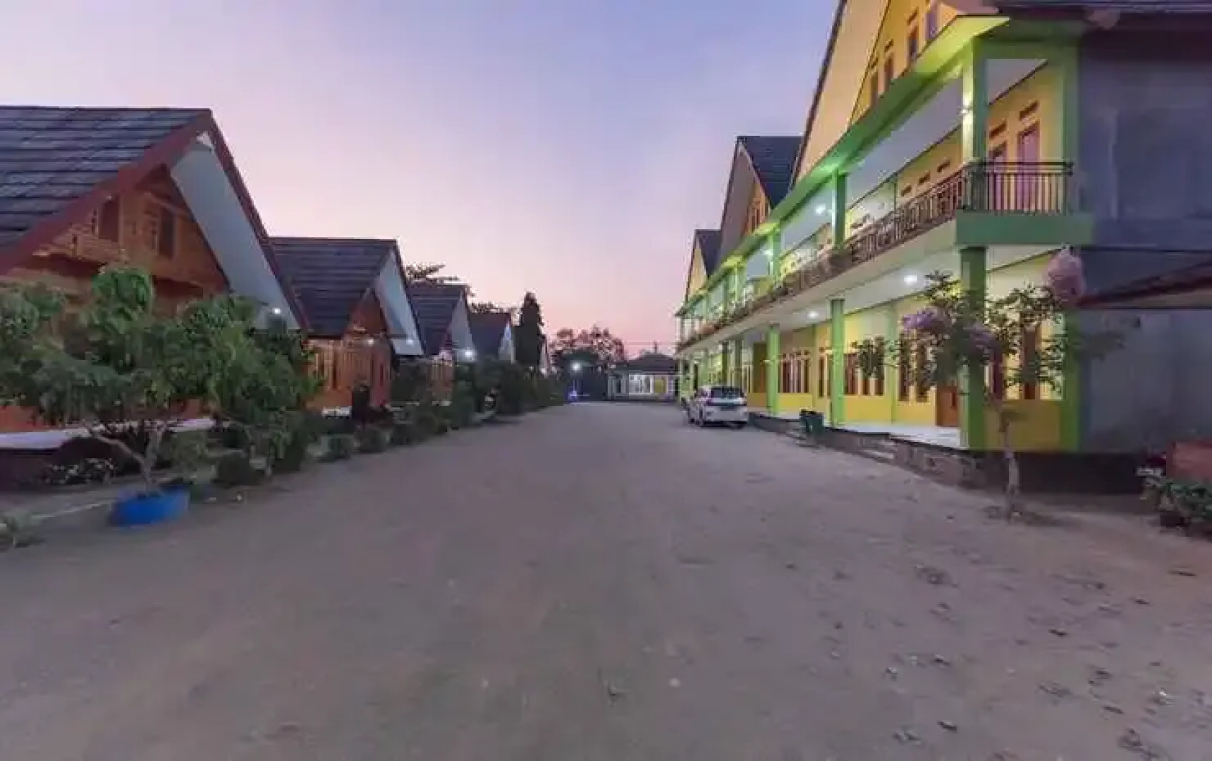 RedDoorz @ Geopark Ciletuh Sukabumi