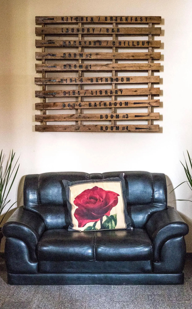 São Jorge Pub Hostel