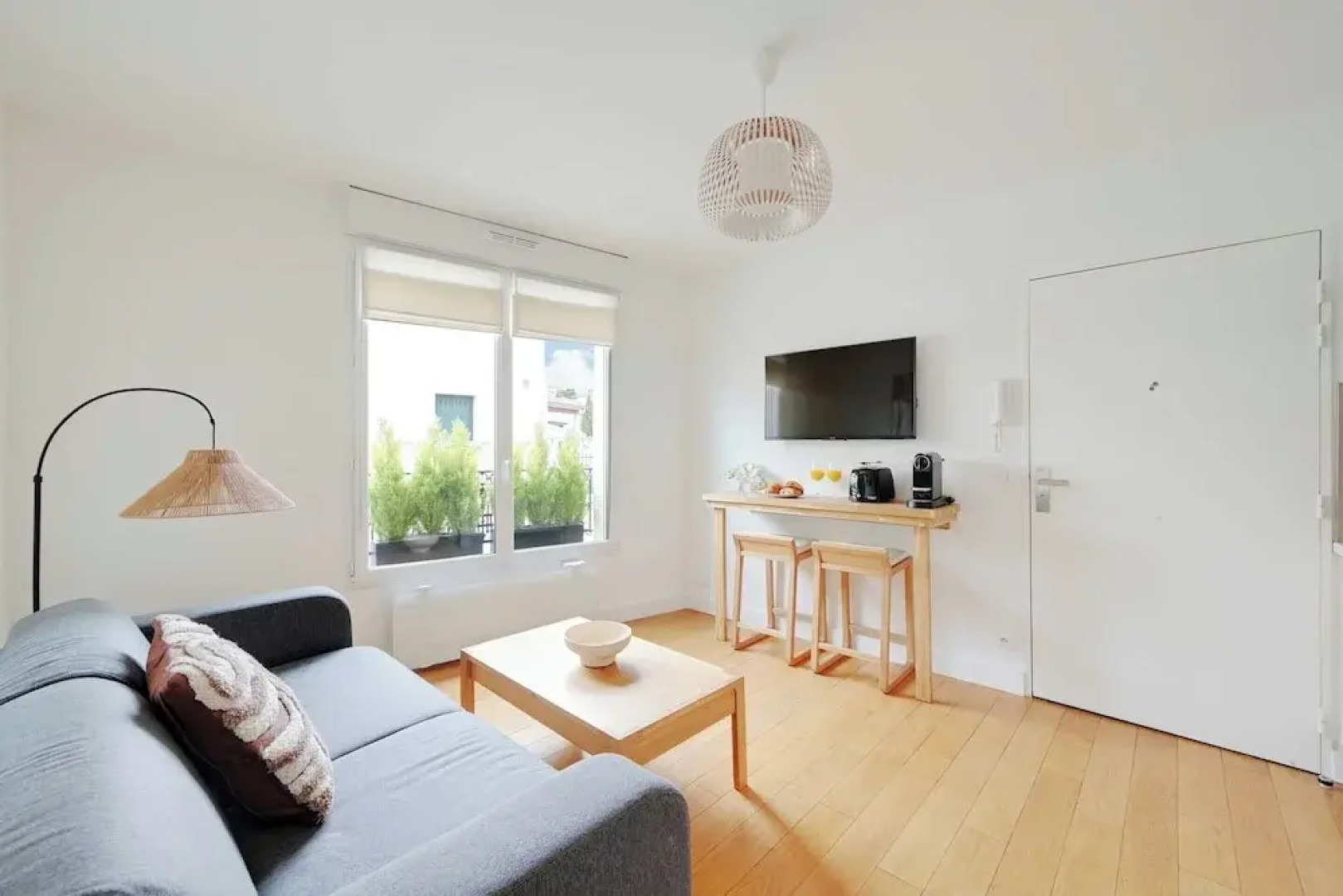 Charming Apartment - 1br-4p- Suresnes