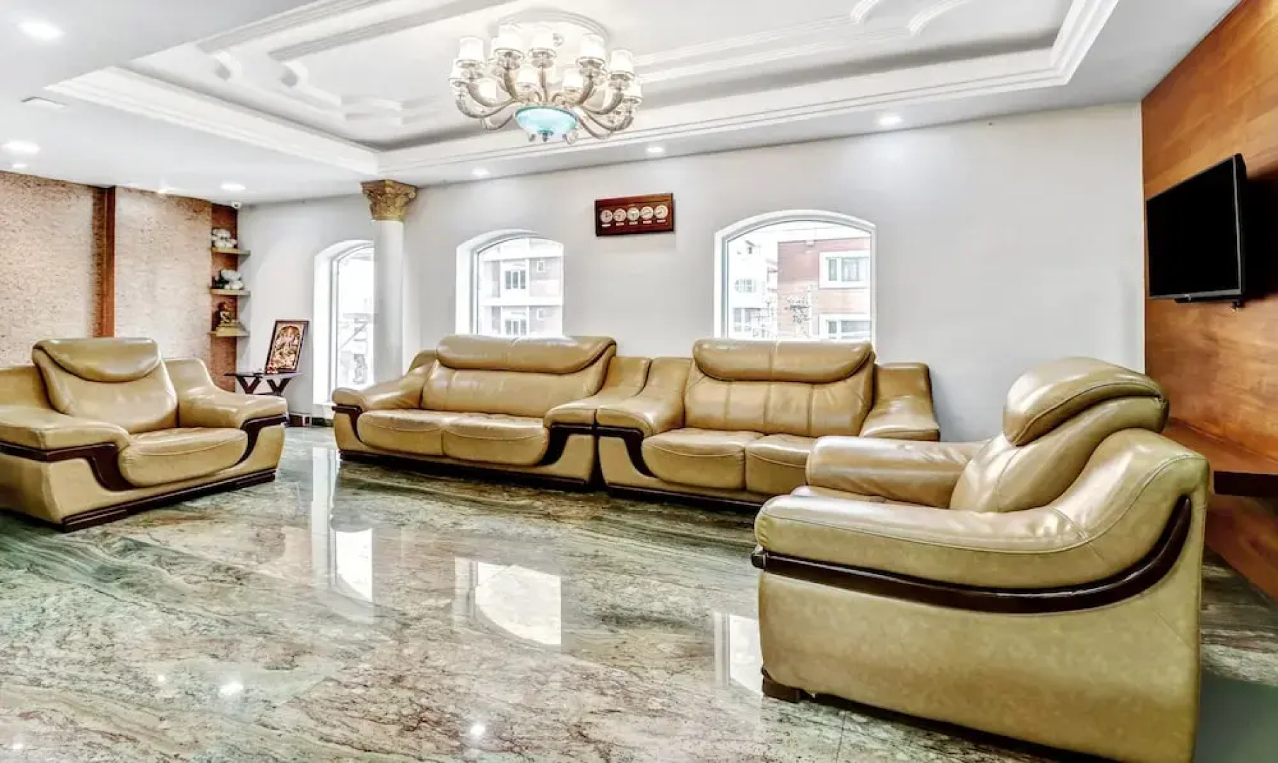 Treebo Trip Royal Palace Chikmagalur