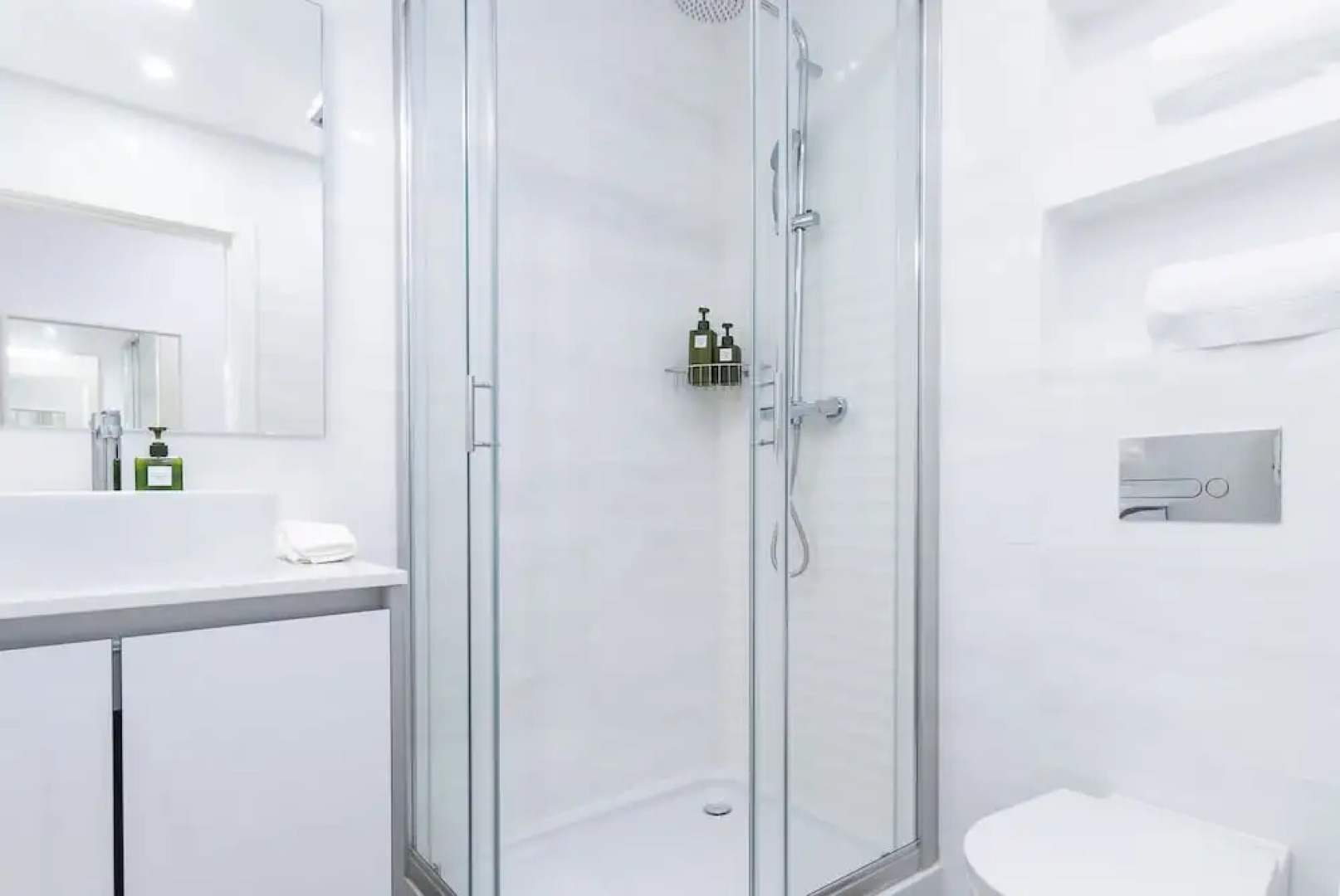 Lisbon Bica Suites Apartments