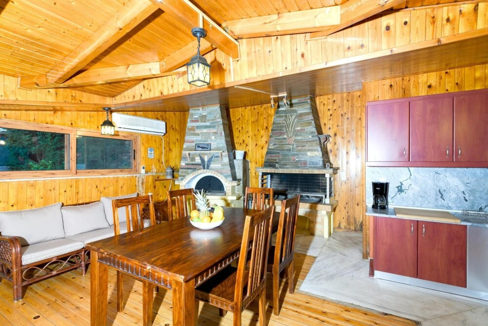 Villa With 5 Bedrooms in Kitsi, With Private Pool, Enclosed Garden and