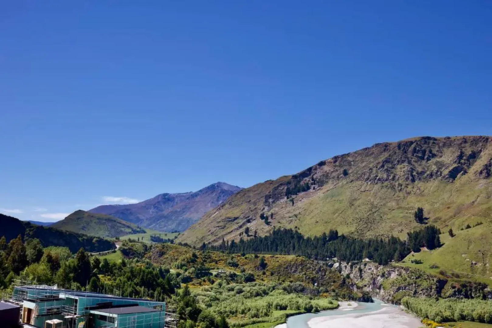 Mountain Views Penthouse - Apartment 22