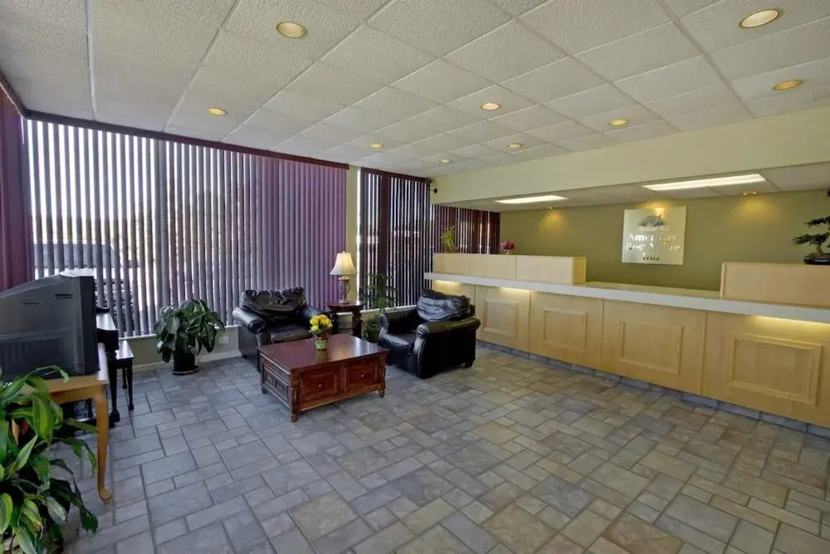 Super 8 by Wyndham Riverside AL