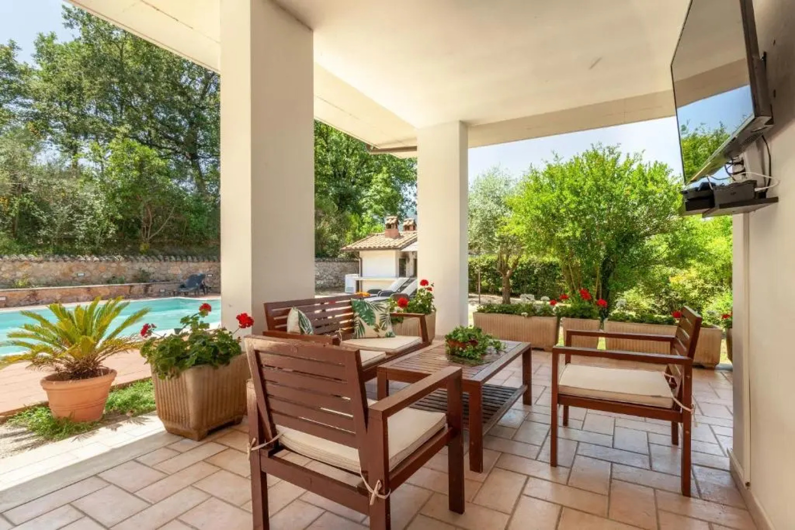 La Villa - Luxury Home