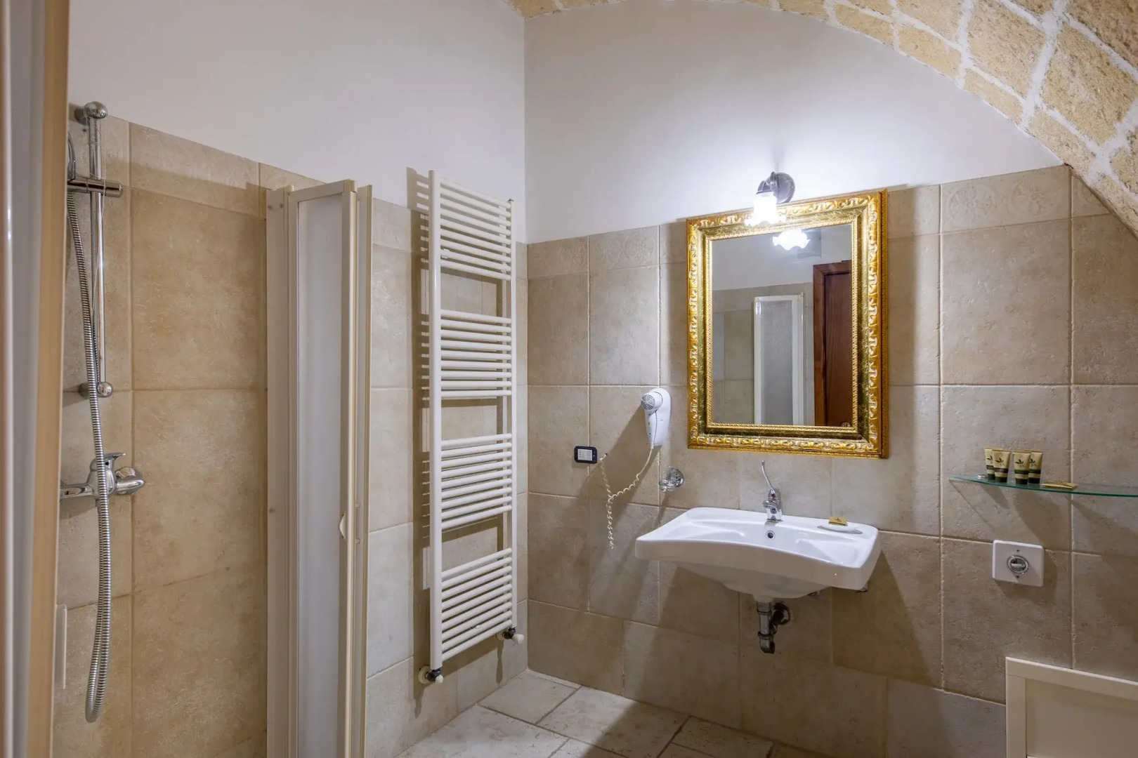 Palazzo Arco Cadura B&B & Spa