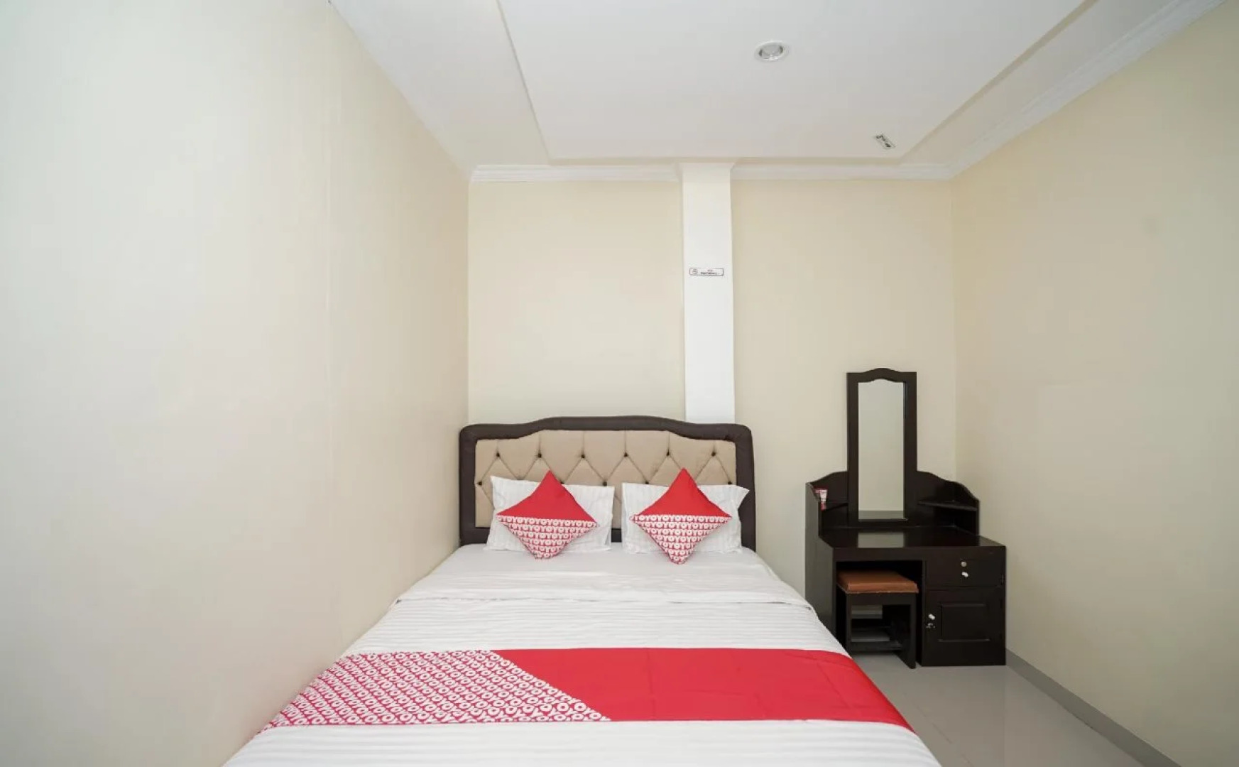 OYO 184 Grand Putri Sriwijaya