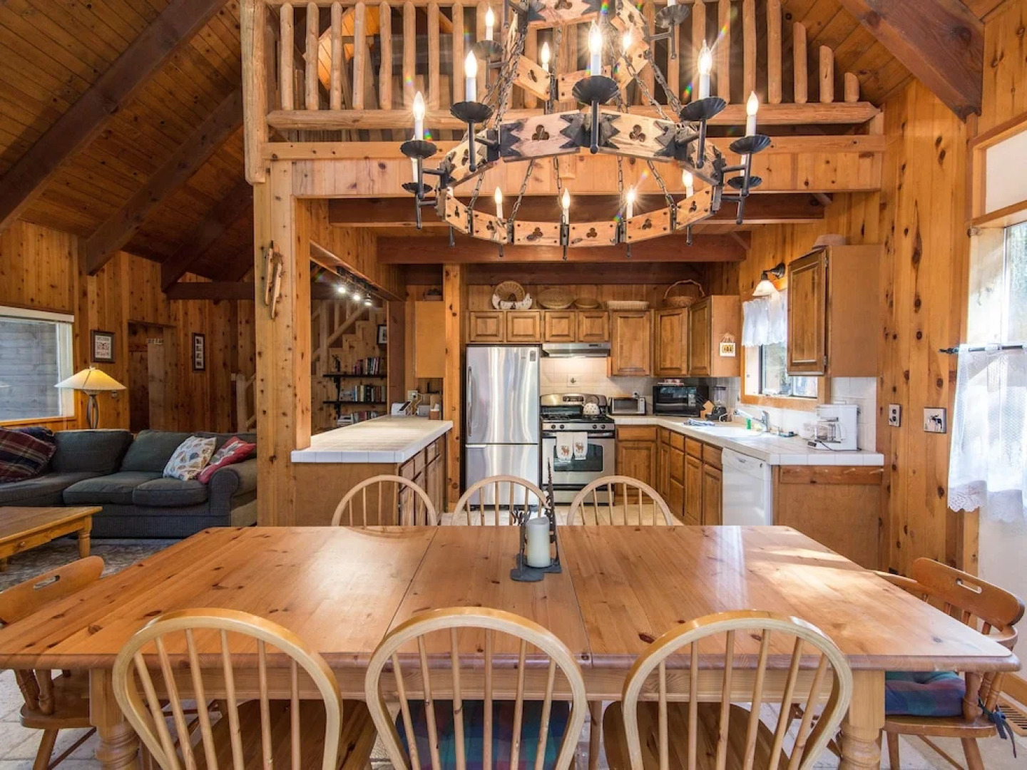 Grill - Walk to Beach