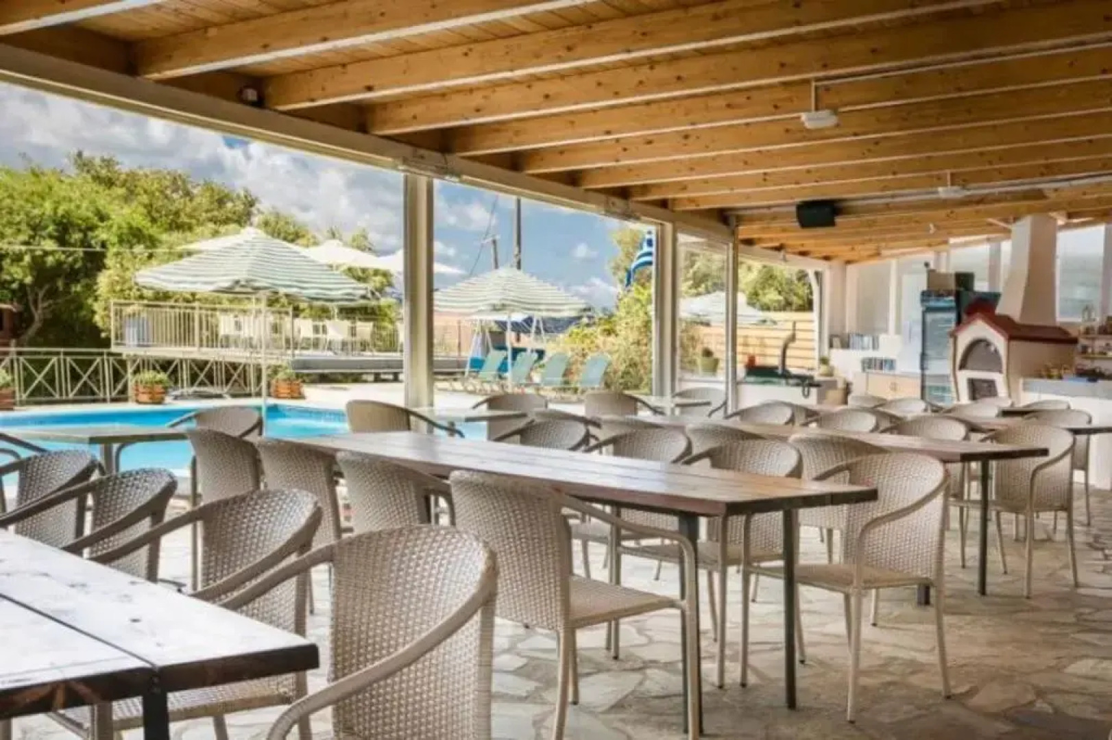 Panorama Fanari Studios & Apartments