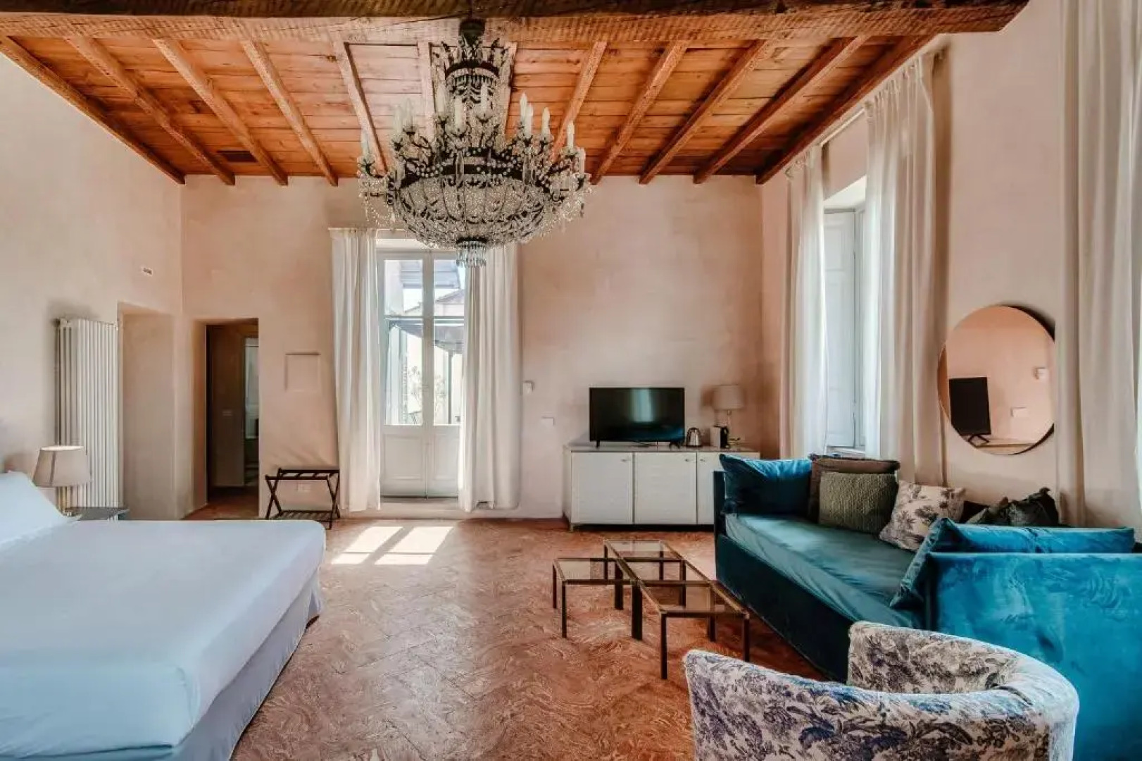 Dandelion Como Suites & Park