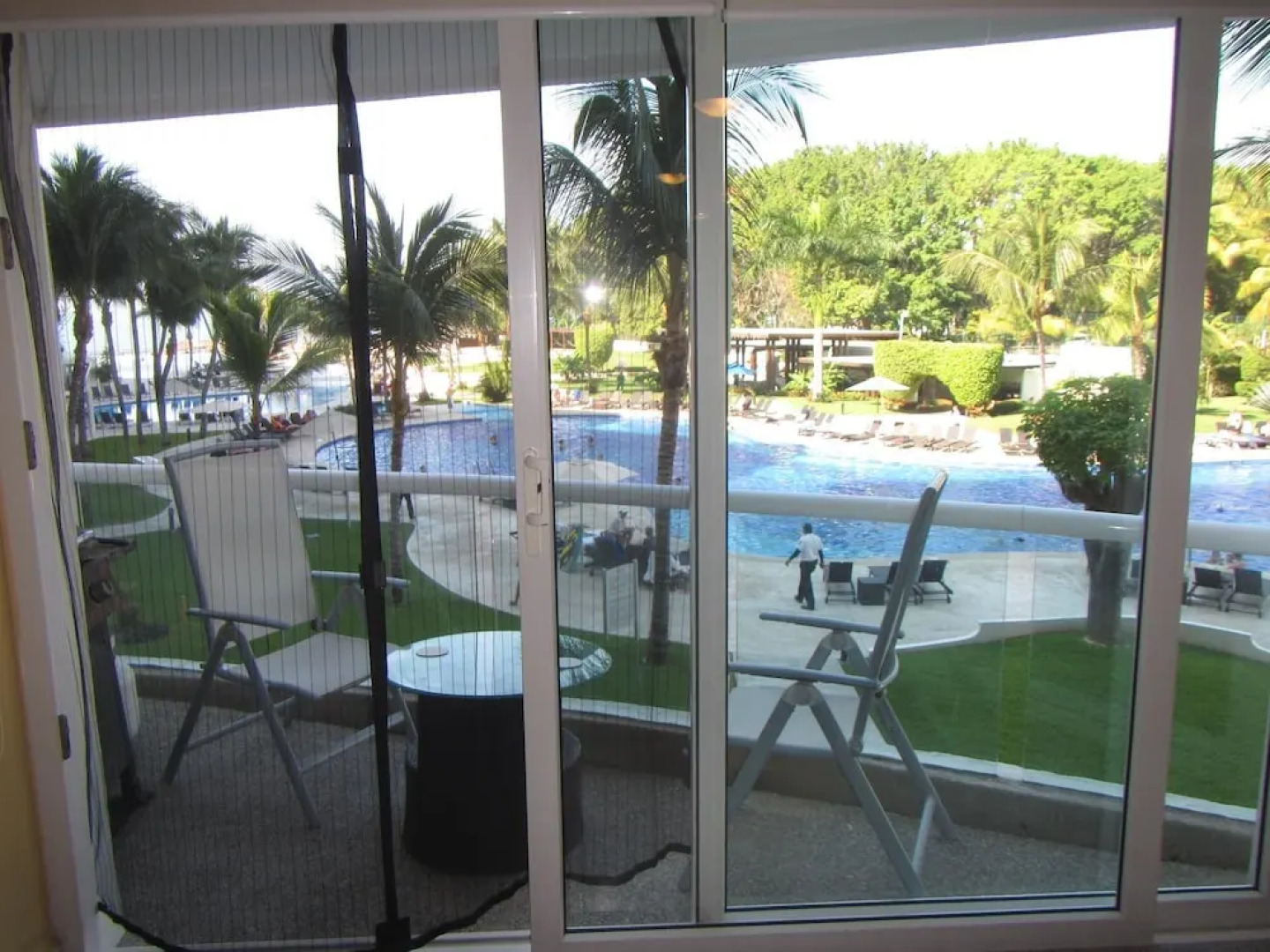 Villa Magna 1 Bedroom Tower 3 on 2nd Floor Oceanfront Sleep up to 4