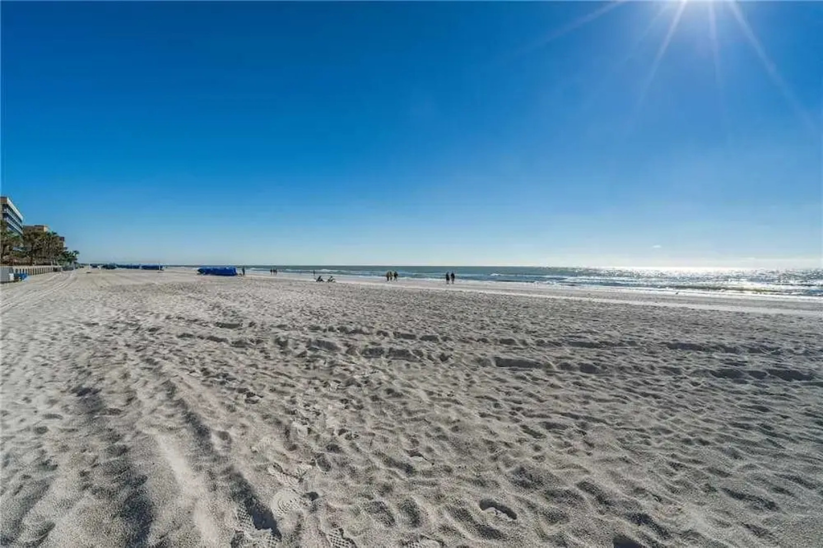 Sea Rocket 18 - Studio Condo